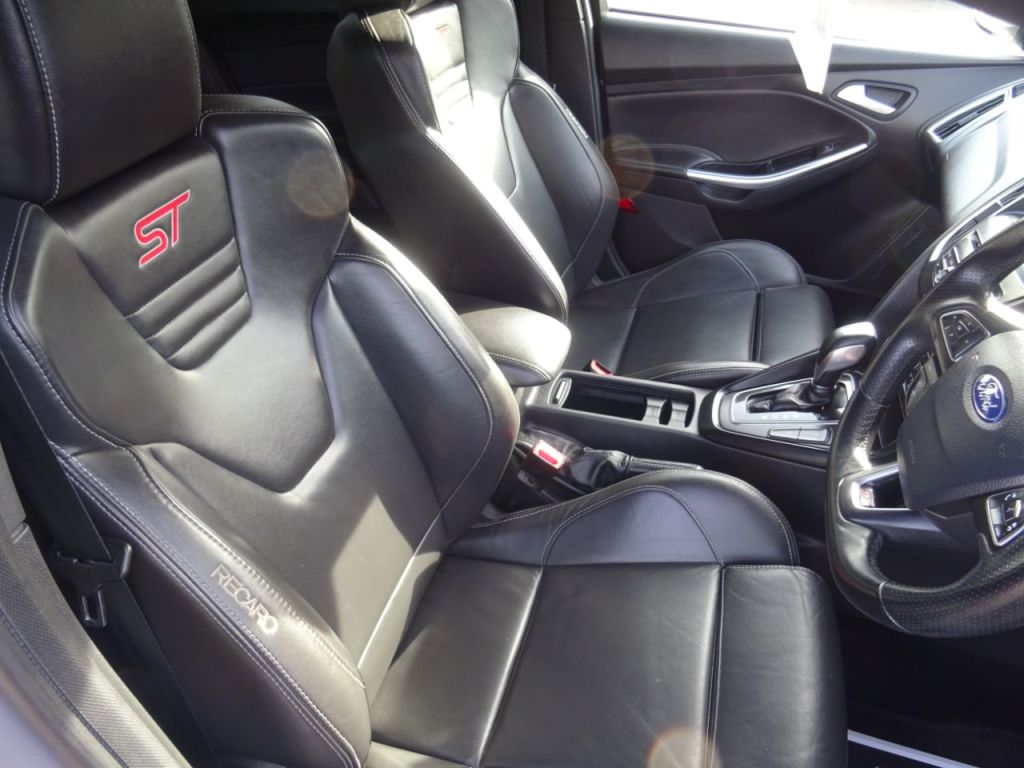 Used Ford Focus 2018 for sale - 76412299: Photo 9