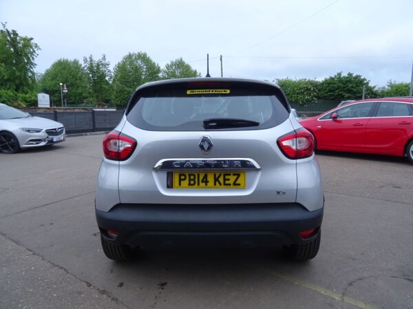 Used Renault Captur 2016 for sale - 74717783: Photo 4