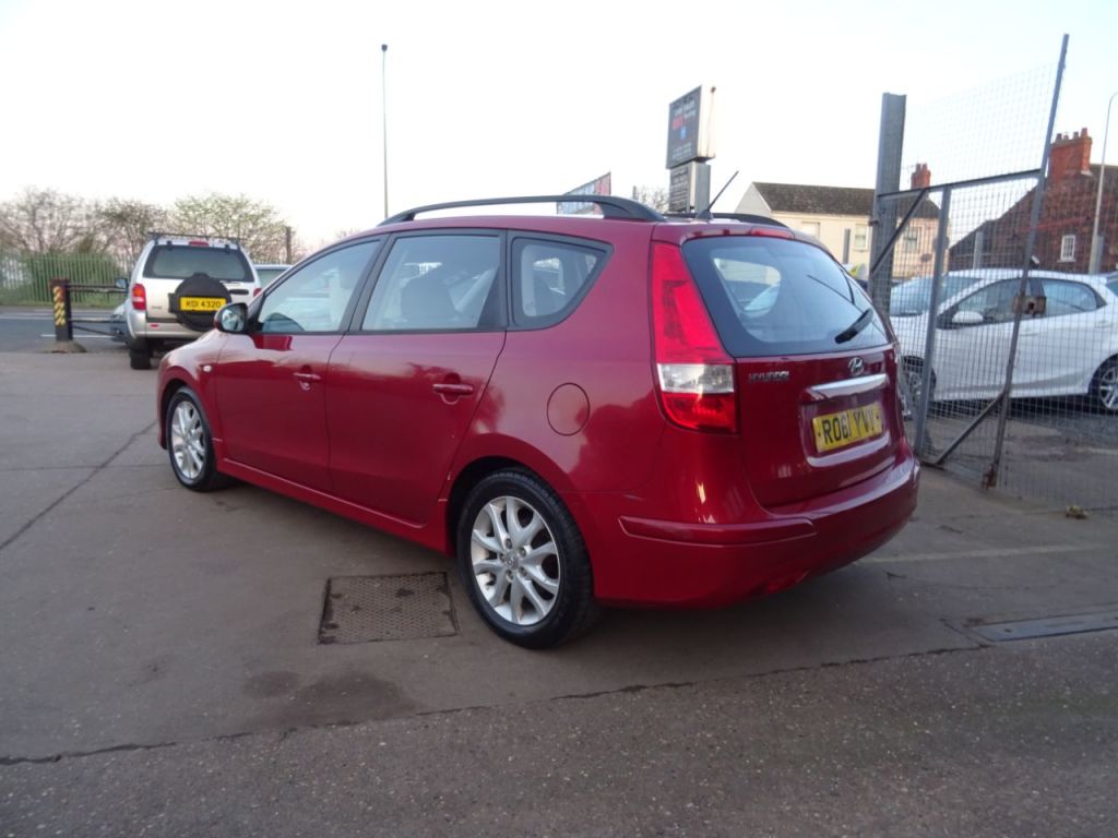 Used Hyundai i30 2011 for sale - 77952188: Photo 3