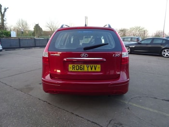 Used Hyundai i30 2011 for sale - 77952188: Photo