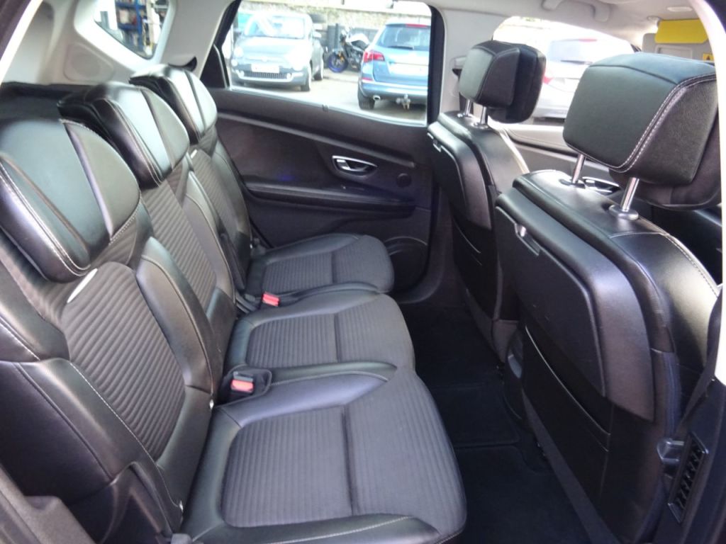 Used Renault Scenic 2016 for sale - 76352324: Photo 10
