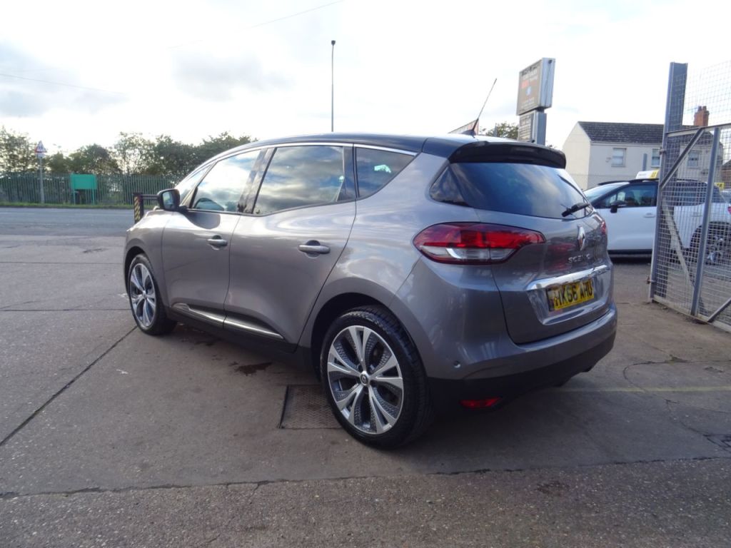 Used Renault Scenic 2016 for sale - 76352324: Photo 3