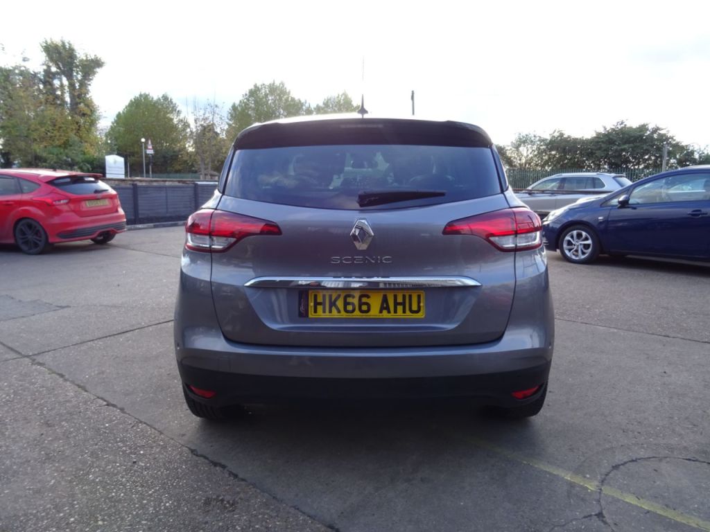 Used Renault Scenic 2016 for sale - 76352324: Photo 4