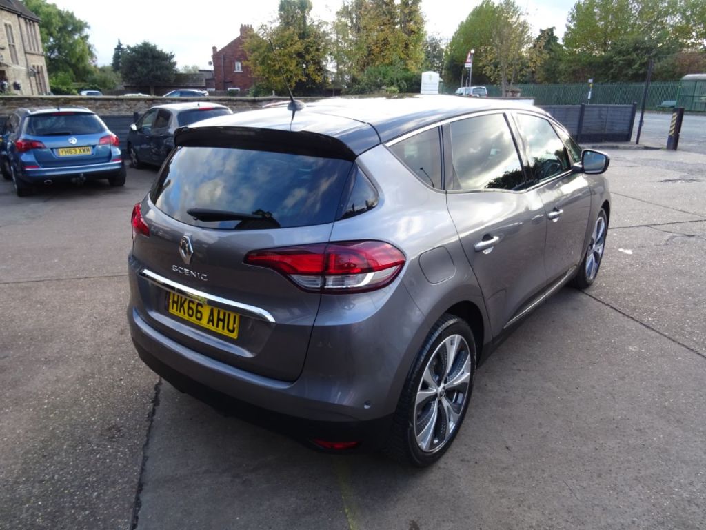 Used Renault Scenic 2016 for sale - 76352324: Photo 5