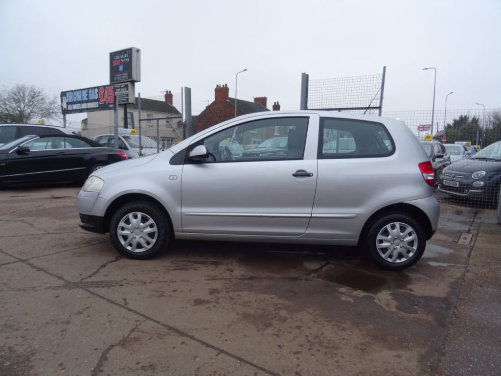 Used Volkswagen Fox 2010 for sale - 77417307: Photo 2
