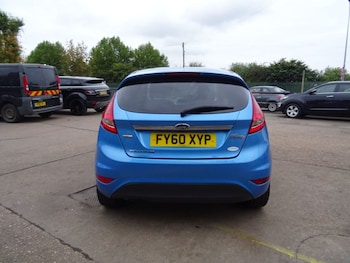 Used Ford Fiesta 2010 for sale - 76287081: Photo 4
