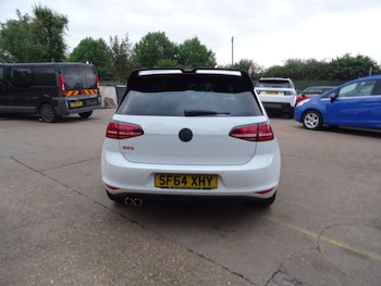 Used Volkswagen Golf 2014 for sale - 76016837: Photo