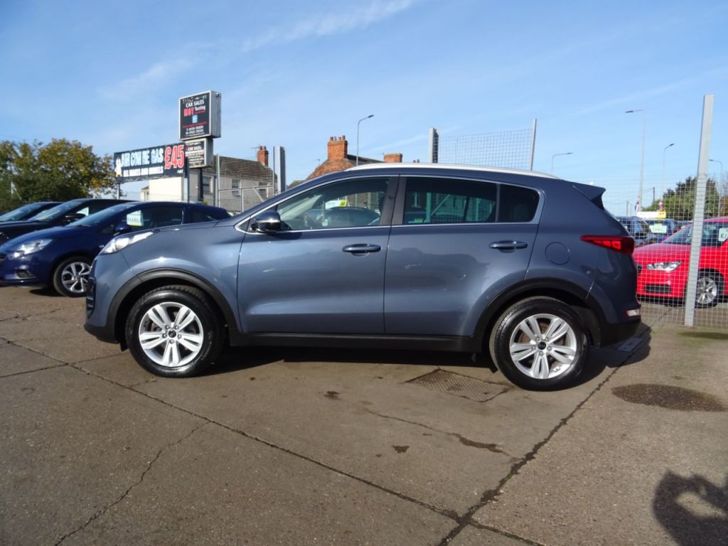Used Kia Sportage 2018 for sale - 76412298: Photo 2