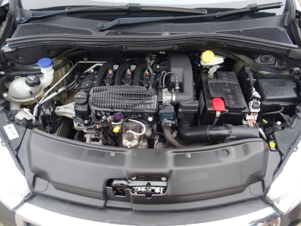 Used Peugeot 208 2016 for sale - 74832920: Photo 12