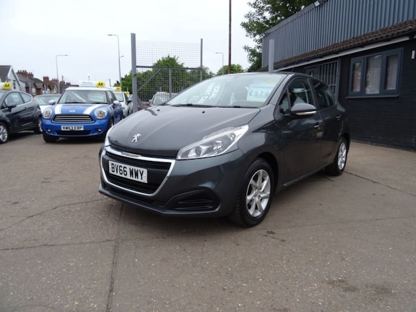 Used Peugeot 208 2016 for sale - 74832920: Photo 1