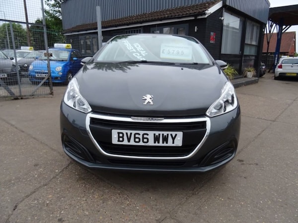 Used Peugeot 208 2016 for sale - 74832920: Photo 8