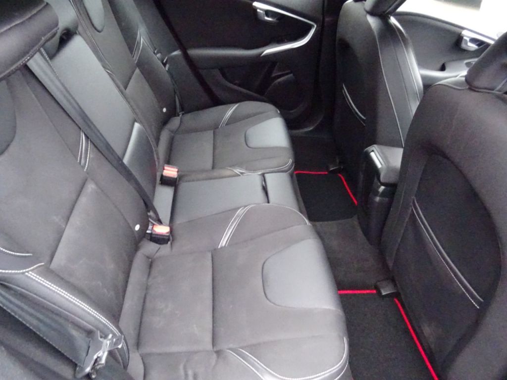 Used Volvo V40 2016 for sale - 77245362: Photo 10