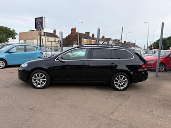 Used Volkswagen Golf undefined for sale - 78748895: Photo