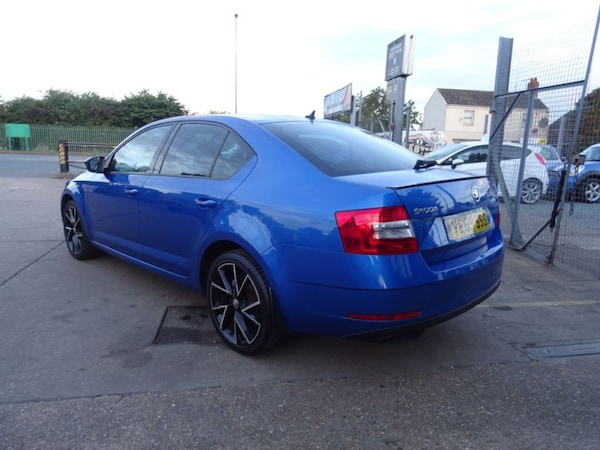 Used Skoda Octavia 2020 for sale - 75384401: Photo 3