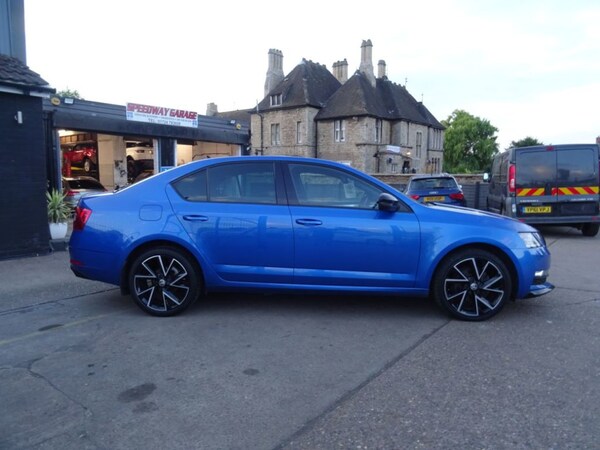 Used Skoda Octavia 2020 for sale - 75384401: Photo 6