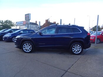 Used Jeep Cherokee 2014 for sale - 76319501: Photo