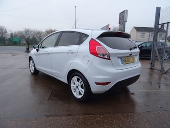 Used Ford Fiesta 2017 for sale - 77195615: Photo