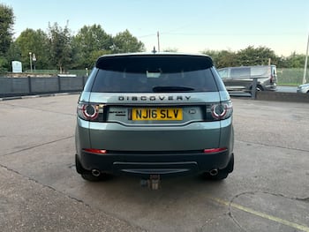 Used Land Rover Discovery Sport 2016 for sale - 79629952: Photo