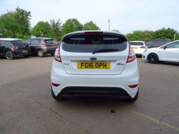 Used Ford Fiesta 2016 for sale - 74915700: Photo