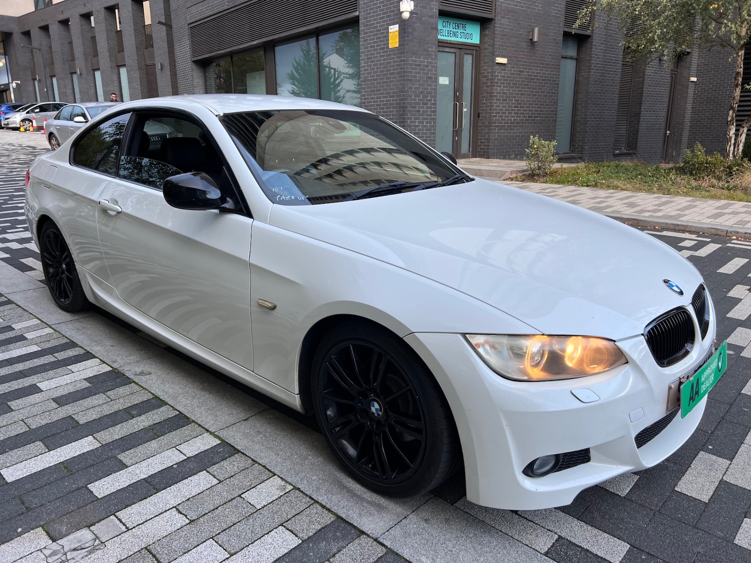 Used BMW 3 Series 2010 for sale - 76325861: Photo 8