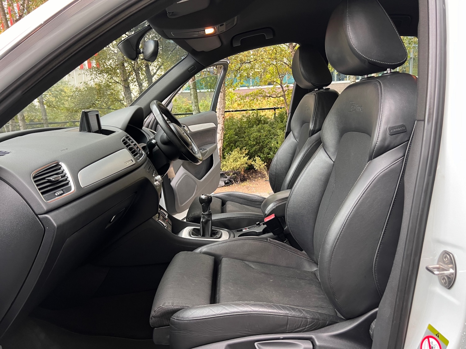 Used Audi Q3 2013 for sale - 76334931: Photo 13