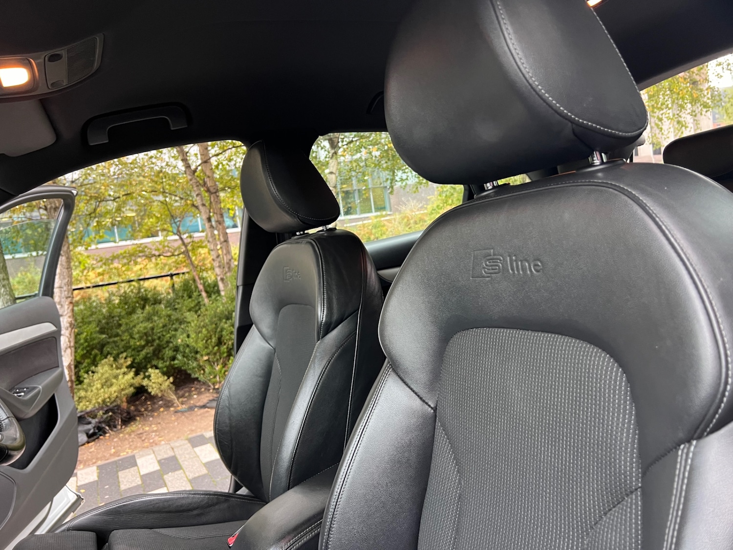 Used Audi Q3 2013 for sale - 76334931: Photo 14