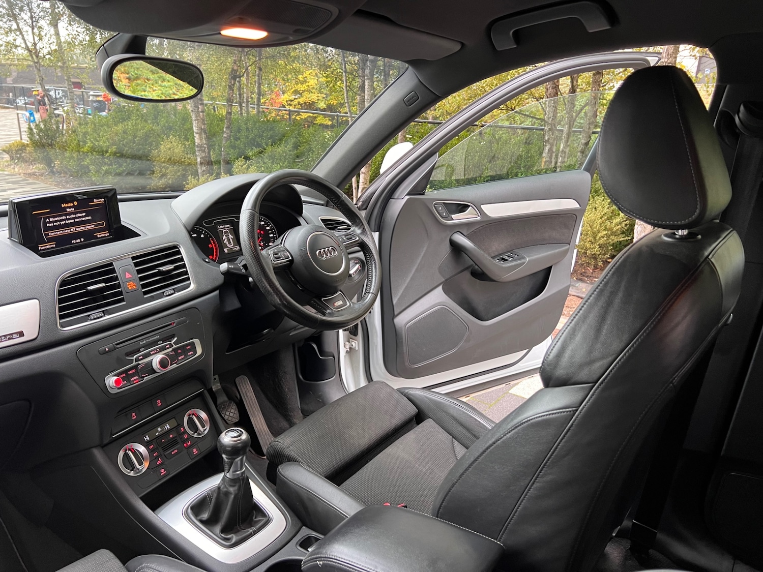 Used Audi Q3 2013 for sale - 76334931: Photo 15