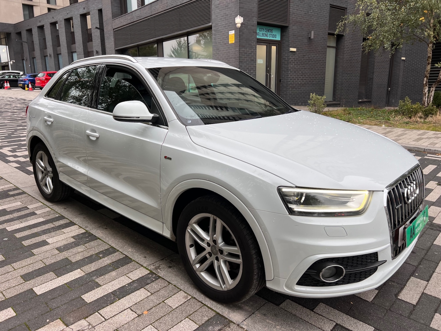 Used Audi Q3 2013 for sale - 76334931: Photo 8