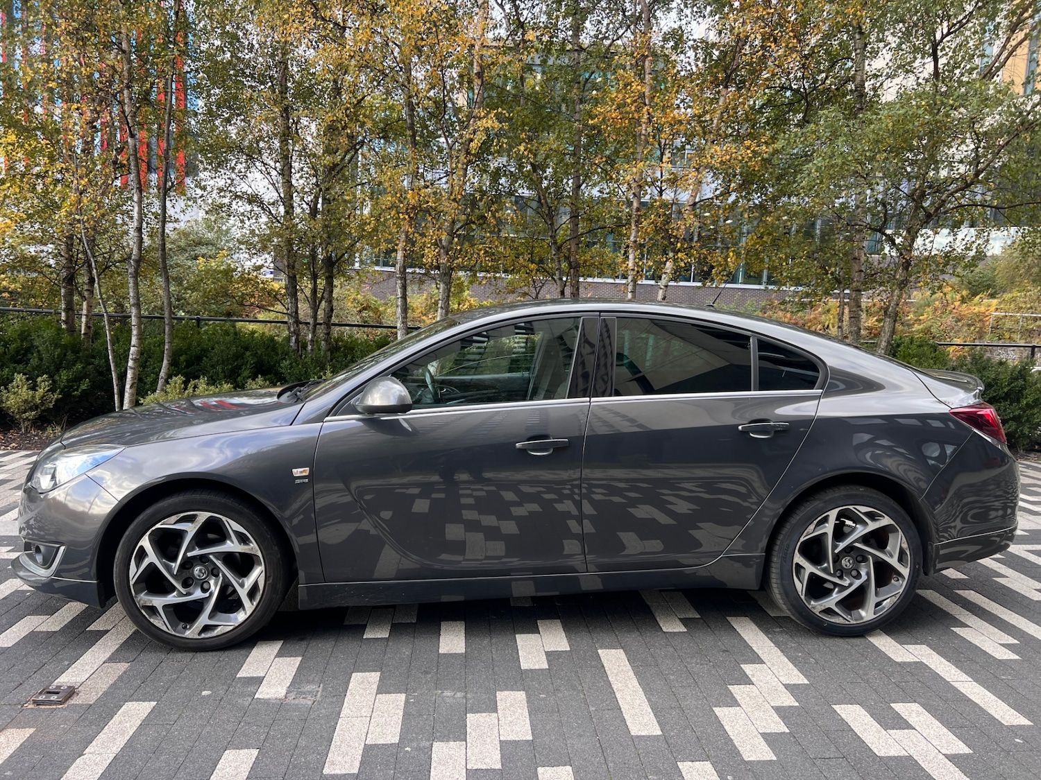 Used Vauxhall Insignia 2016 for sale - 76369521: Photo 1
