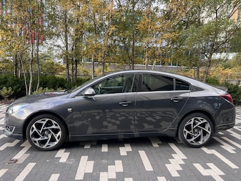 2016 (65) - 1.6 CDTi SRi Vx-line 5dr [Start Stop]
