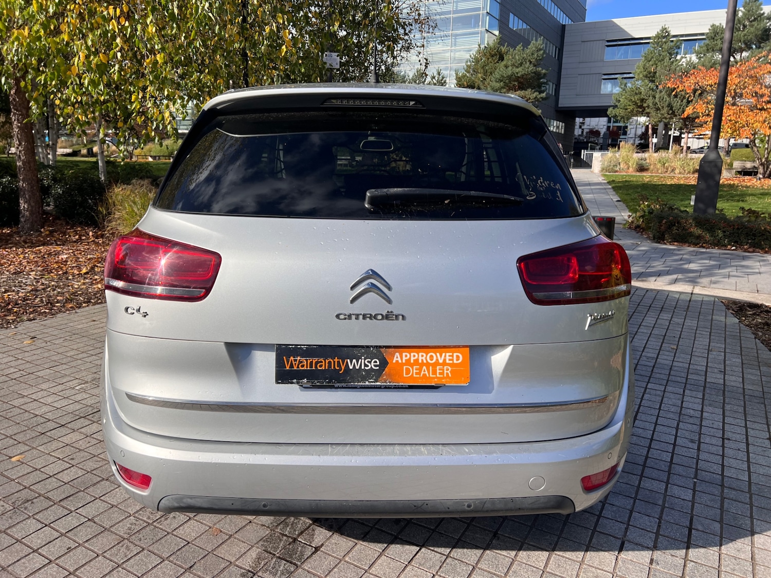 Used Citroen C4 Picasso 2013 for sale - 76370028: Photo 4