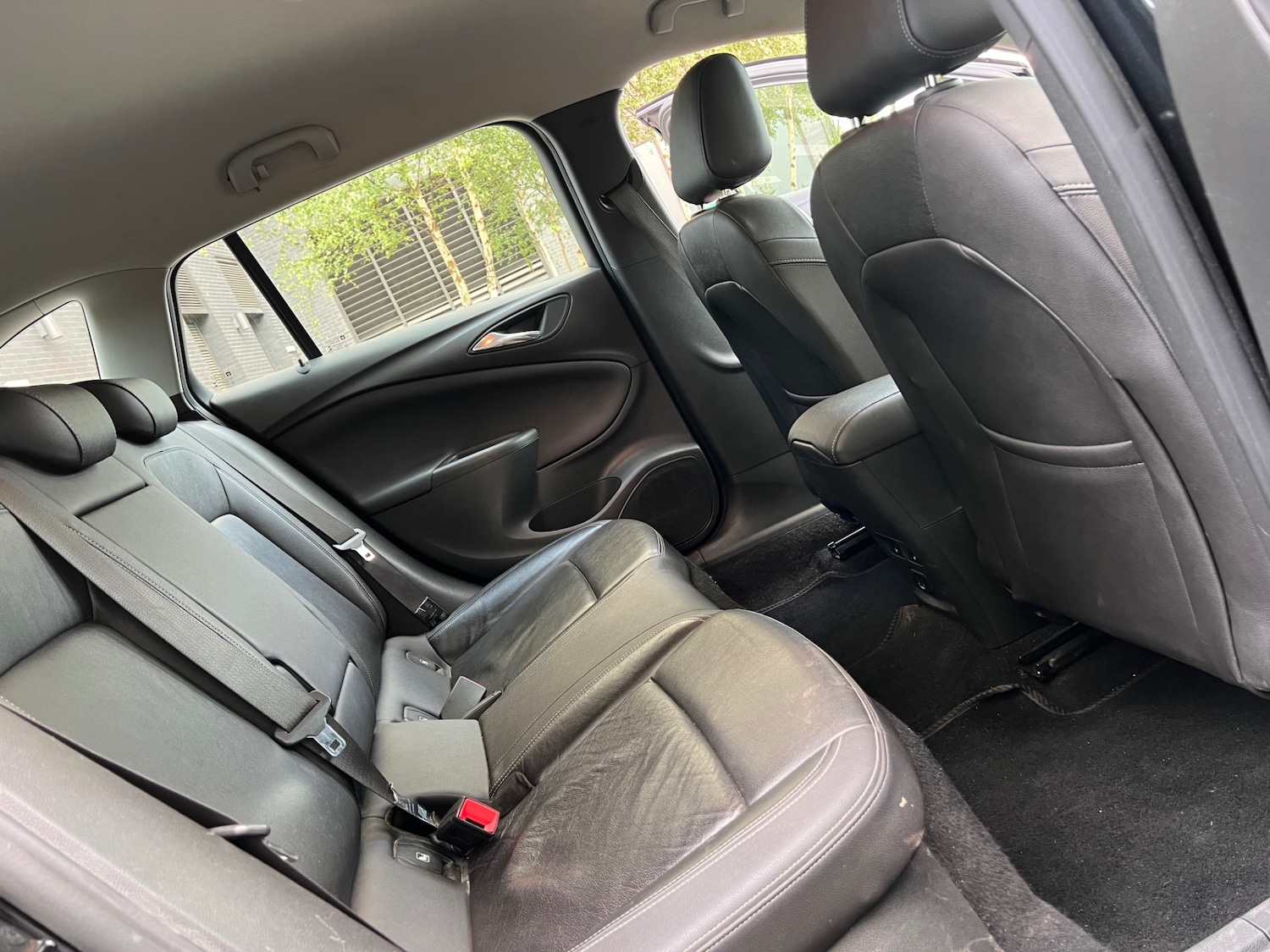 Used Vauxhall Astra 2017 for sale - 76407794: Photo 8