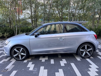 Used Audi A1 2015 for sale - 76100387: Photo