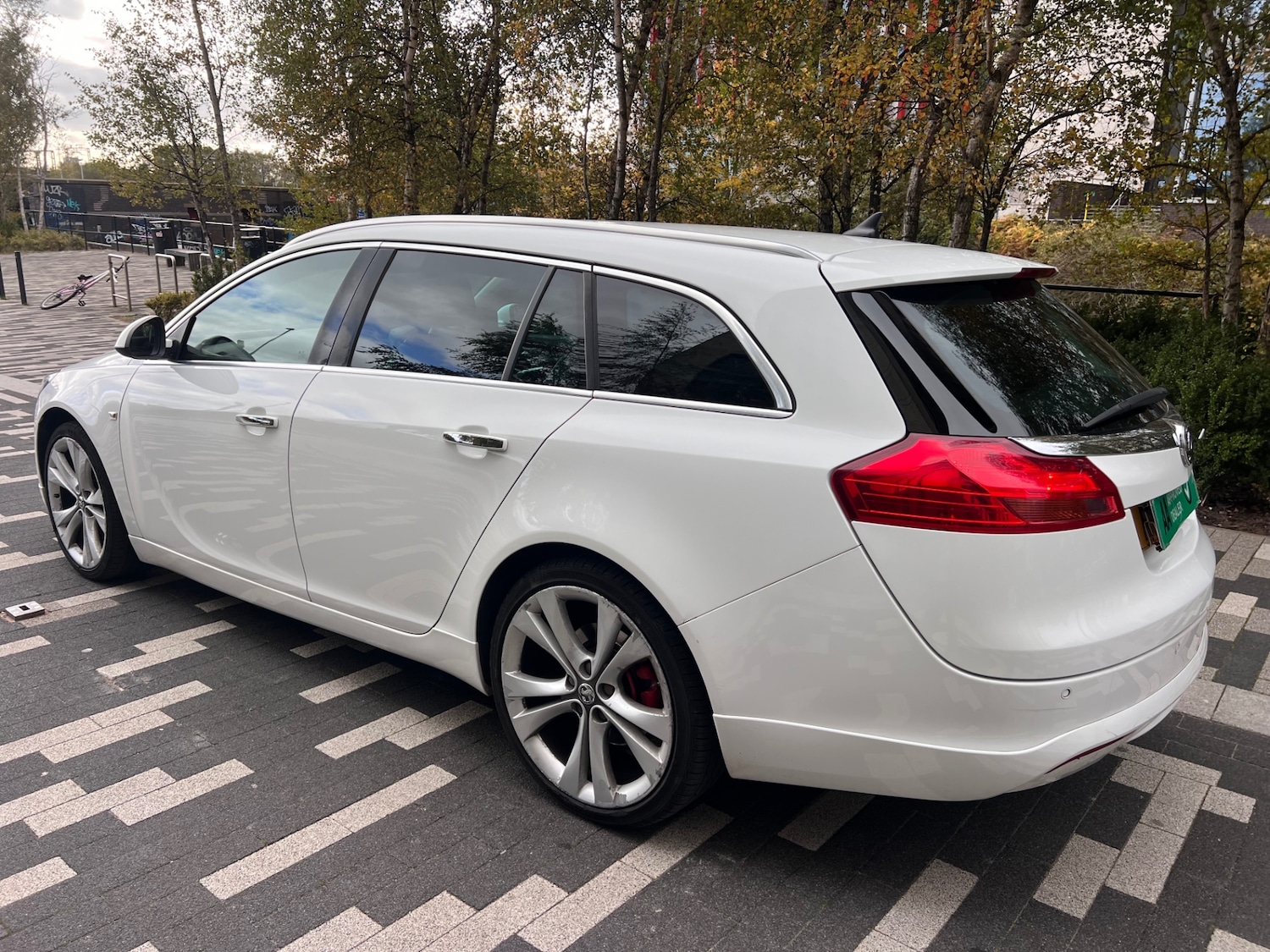 Used Vauxhall Insignia 2013 for sale - 76369510: Photo 3