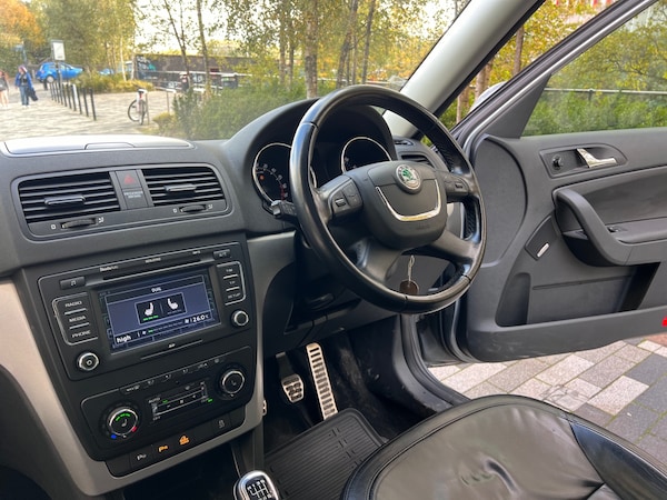 Used Skoda Yeti 2011 for sale - 76325864: Photo 15
