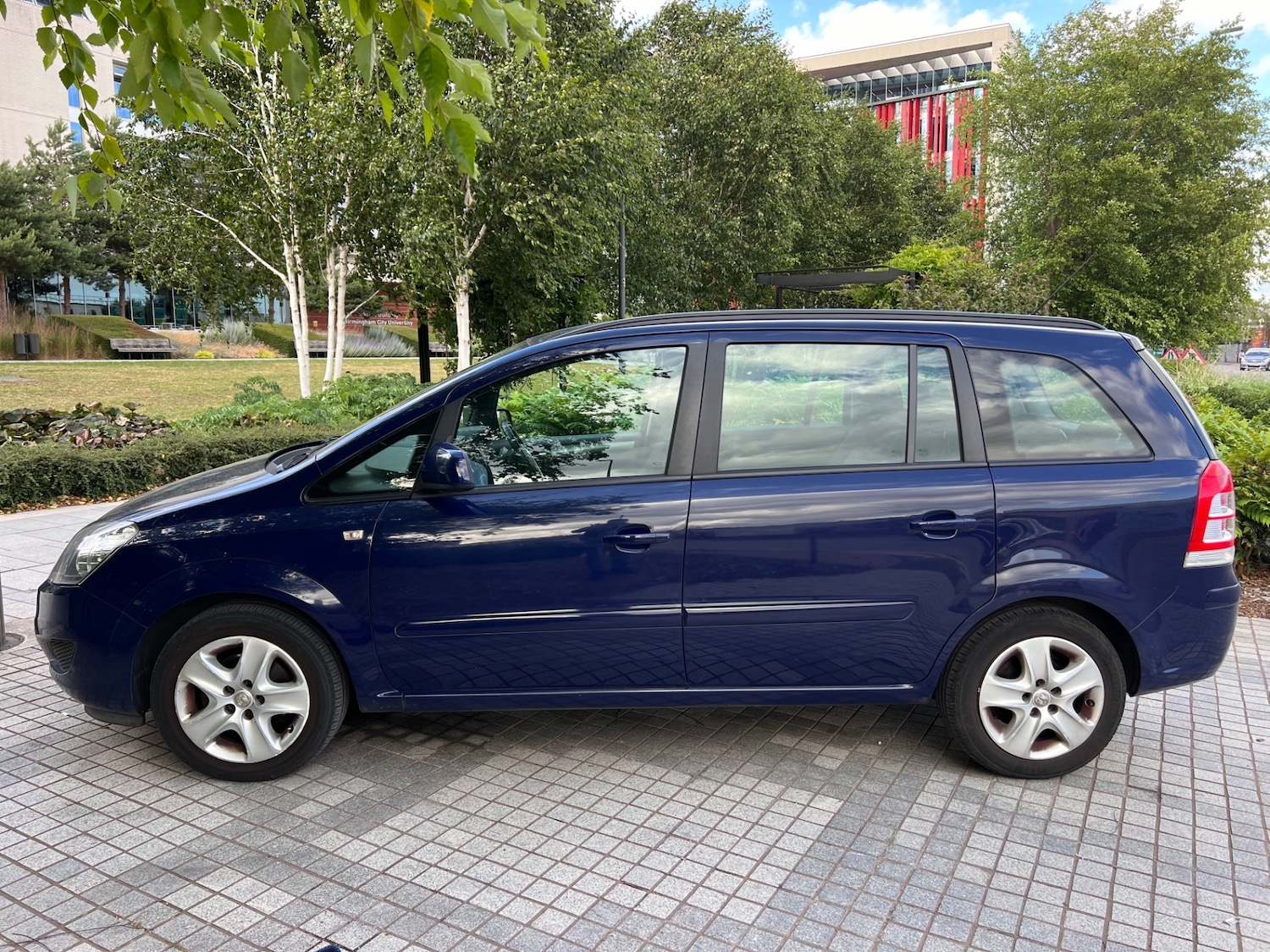 Used Vauxhall Zafira 2014 for sale - 76389627: Photo 1