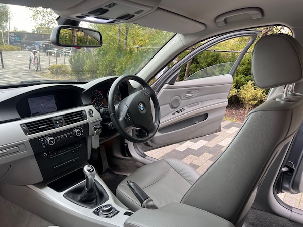 Used BMW 3 Series 2010 for sale - 76212217: Photo 12
