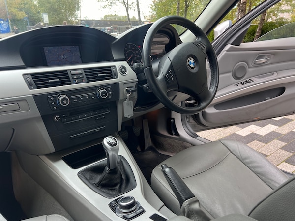 Used BMW 3 Series 2010 for sale - 76212217: Photo 13