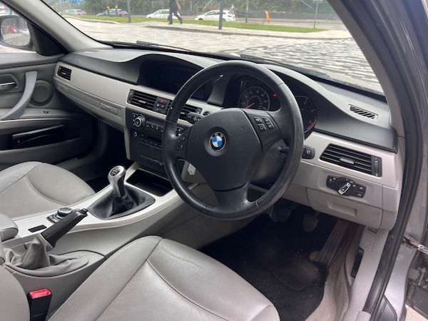 Used BMW 3 Series 2010 for sale - 76212217: Photo 16
