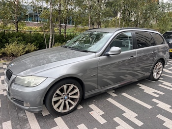 Used BMW 3 Series 2010 for sale - 76212217: Photo 2