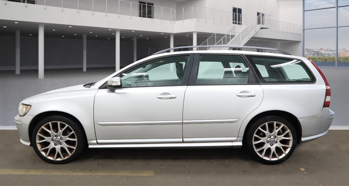 Used Volvo V50 2007 for sale - 76473941: Photo 1