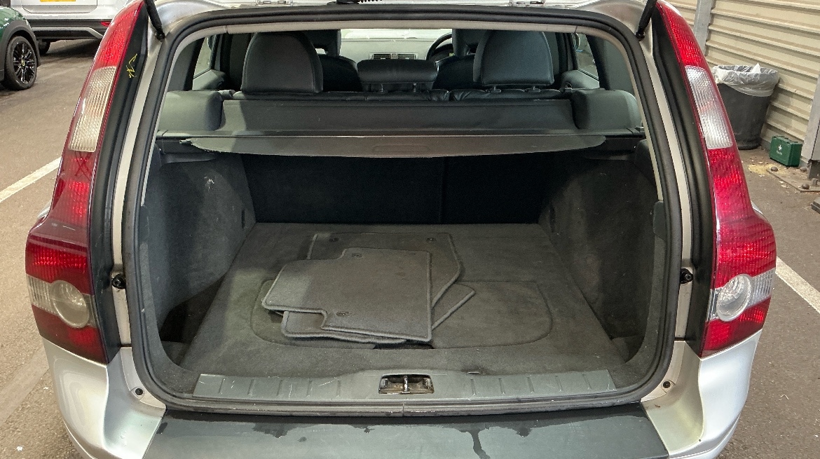 Used Volvo V50 2007 for sale - 76473941: Photo 5