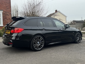 Used BMW 3 Series 2015 for sale - 77562514: Photo