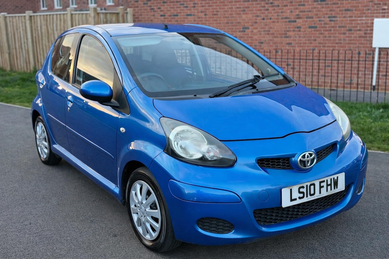 Used Toyota AYGO 2010 for sale - 77735794: Photo 2