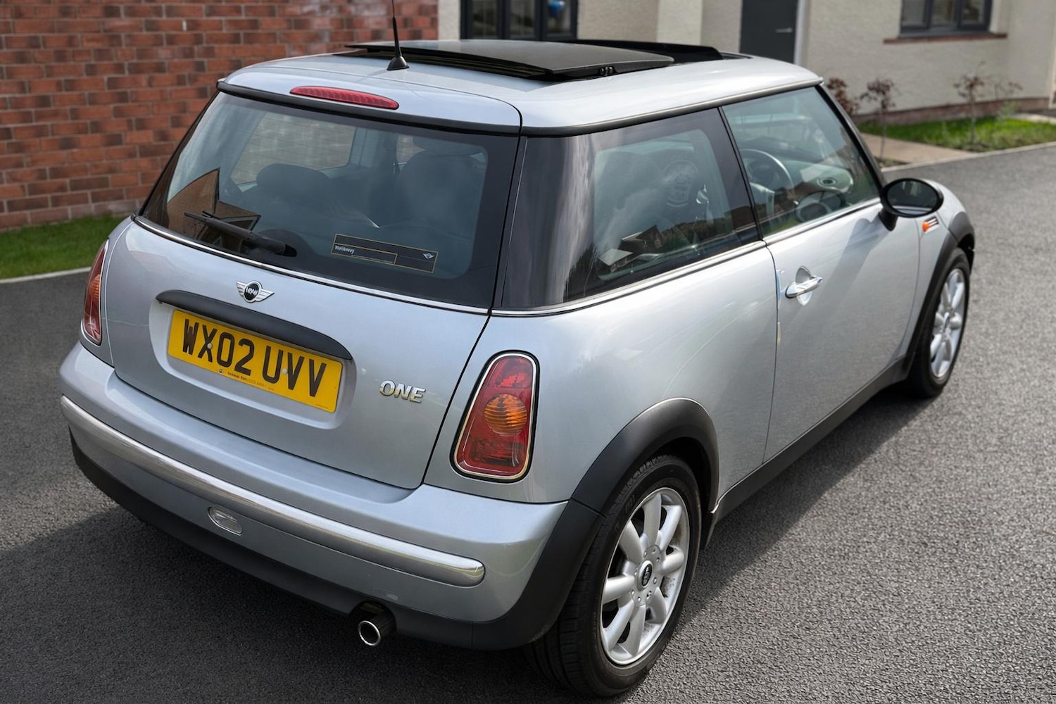 Used MINI Hatch 2002 for sale - 77822371: Photo 2