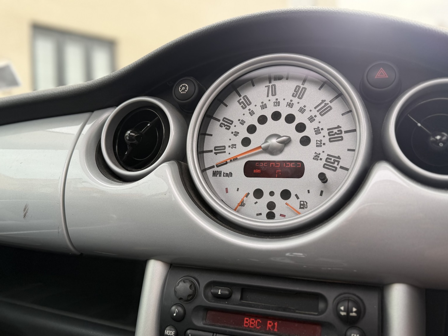 Used MINI Hatch 2002 for sale - 77822371: Photo 6