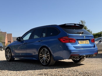 Used BMW 3 Series 2017 for sale - 79184195: Photo