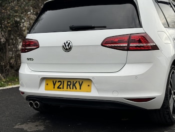 Used Volkswagen Golf 2014 for sale - 76748235: Photo