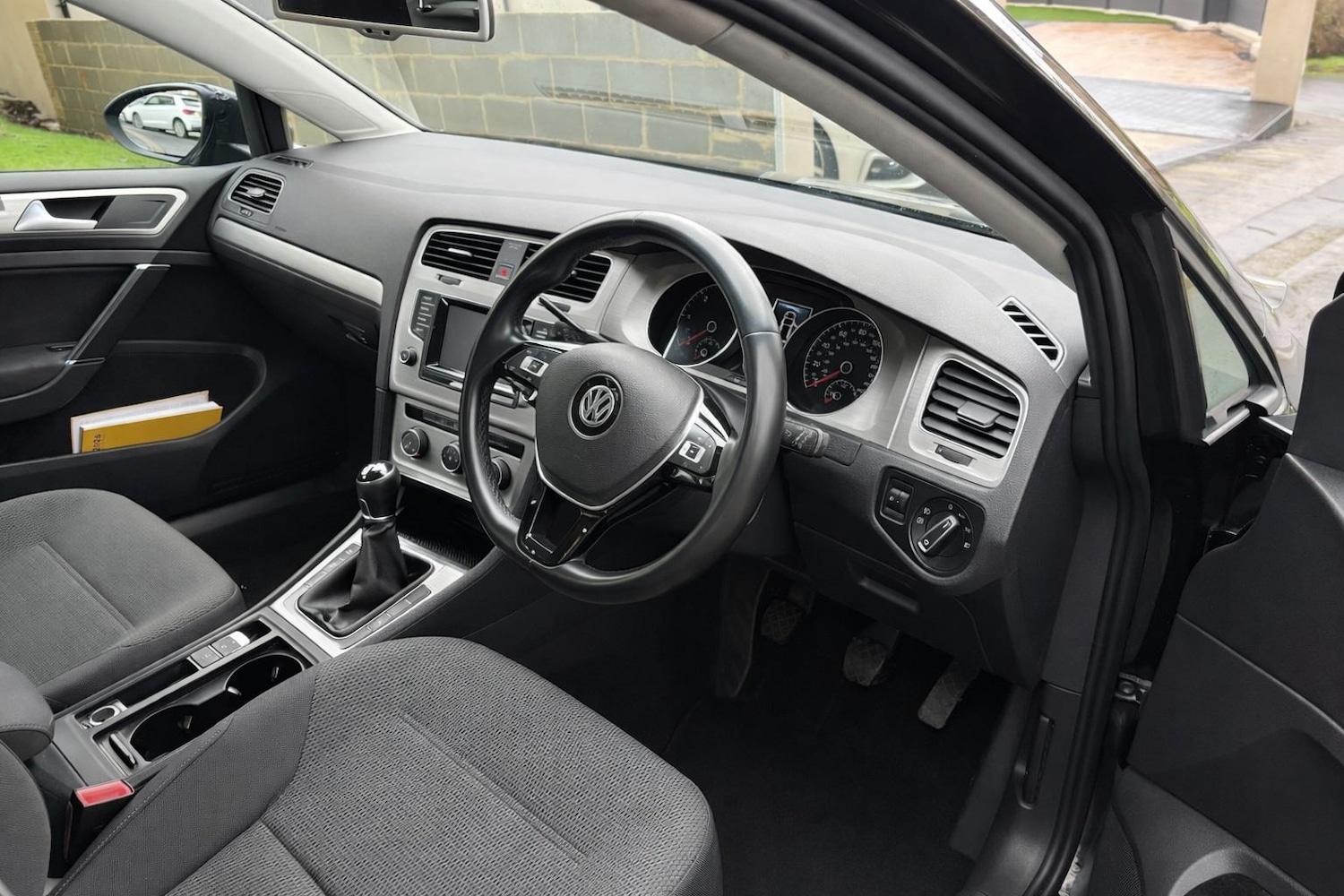 Used Volkswagen Golf 2015 for sale - 77555048: Photo 5