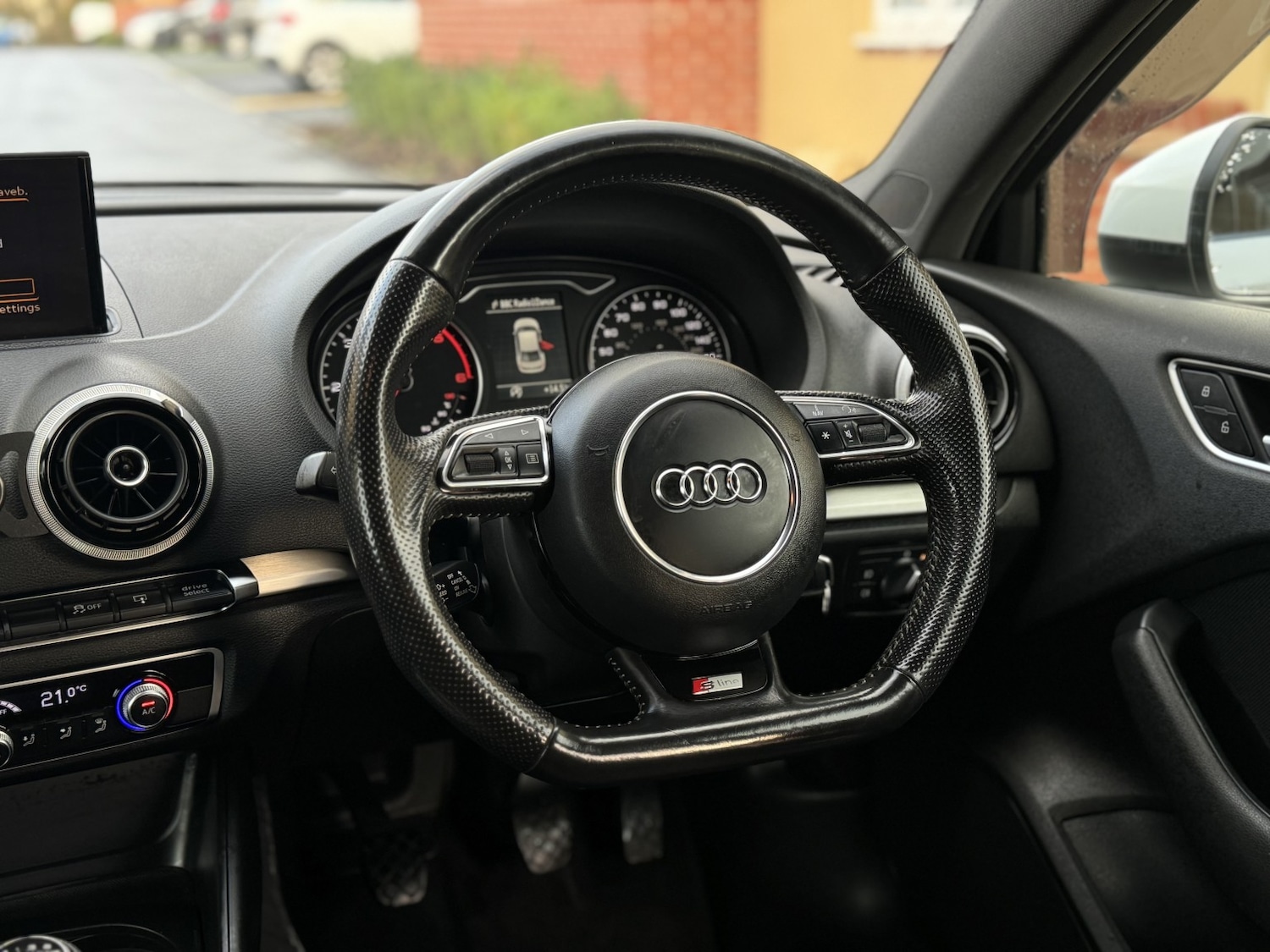 Used Audi A3 2014 for sale - 76430860: Photo 17